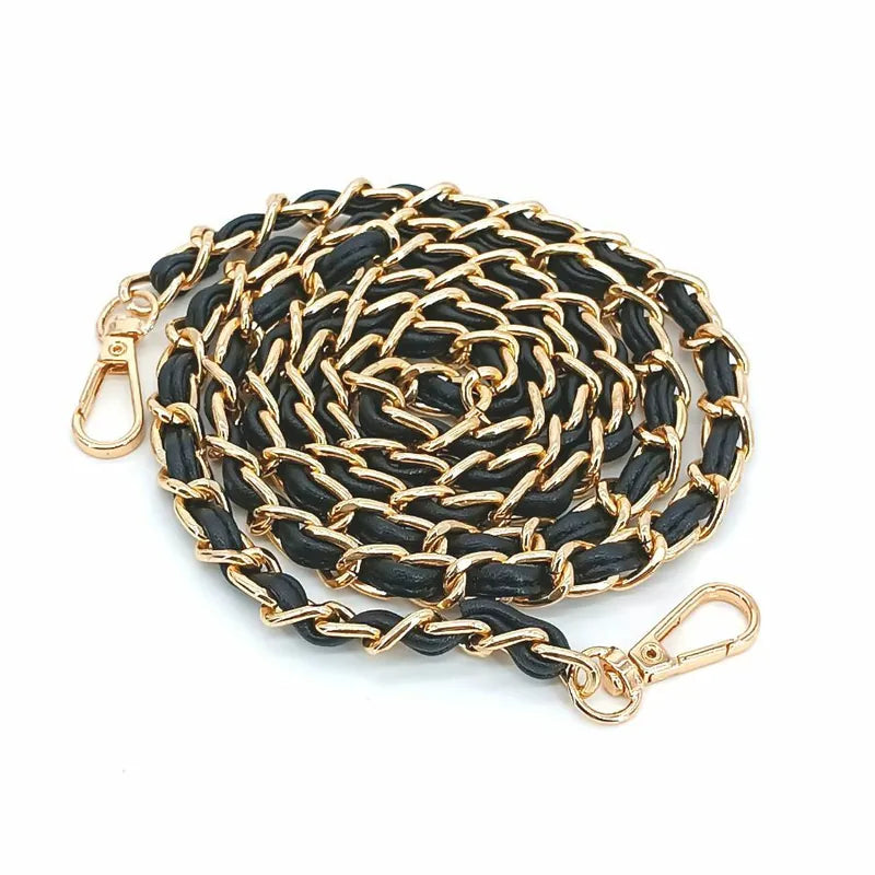 jt037-chanel-vintage-black-caviar-leather-cosmetic-bag