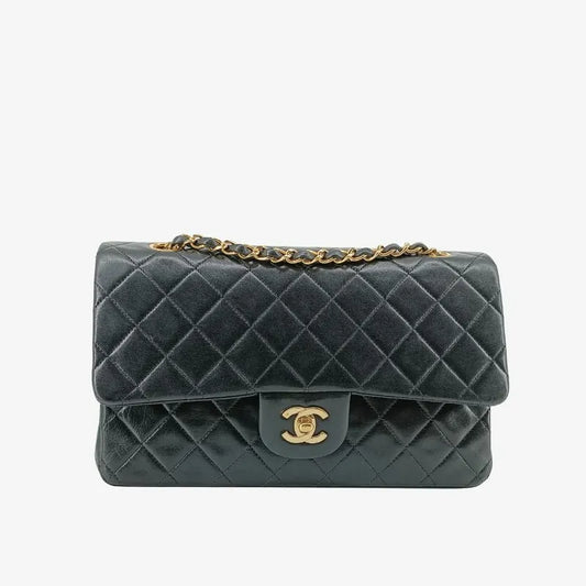js520-chanel-vintage-black-lambskin-25cm-classic-flap-bag