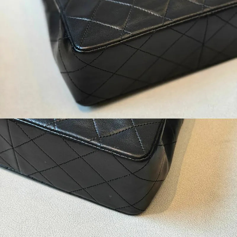 rc664-chanel-vintage-black-lambskin-trapeze-flap-bag