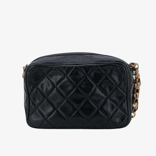 jah158-chanel-vintage-black-lambskin-tassels-gold-chain-camera-bag