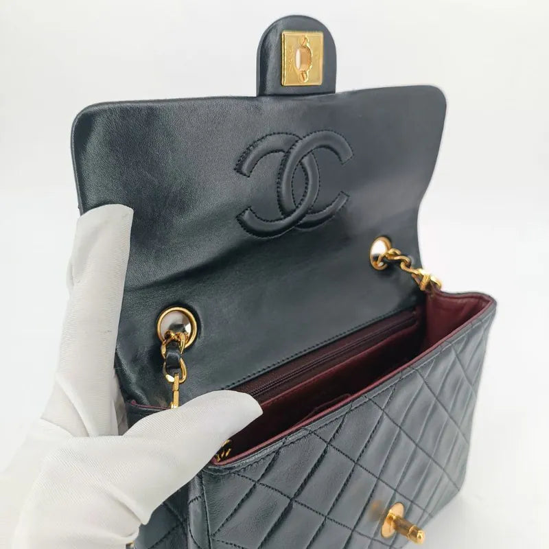 rb738-chanel-vintage-black-lambskin-20cm-mini-square-flap-bag