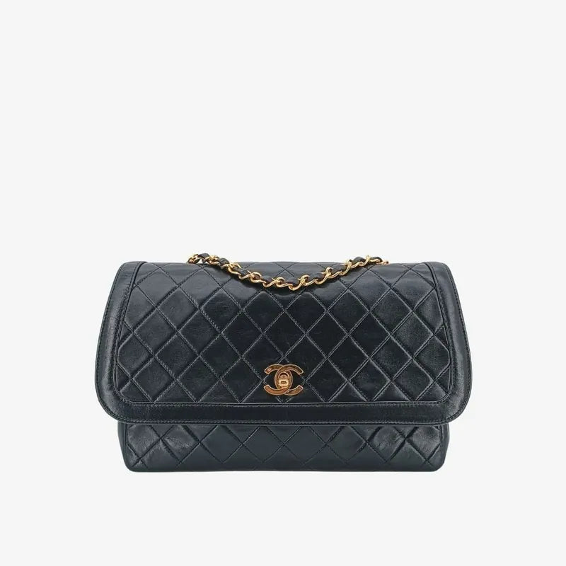 jr534-chanel-vintage-black-lambskin-quilted-flap-bag