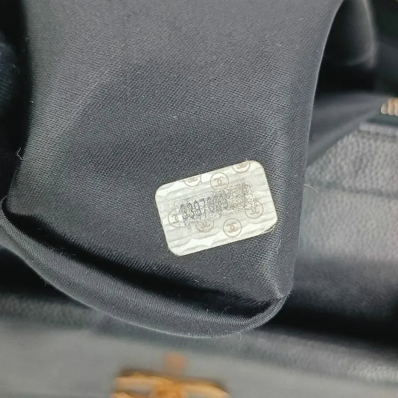 ra448-chanel-vintage-black-caviar-leather-golden-ball-tote-bag