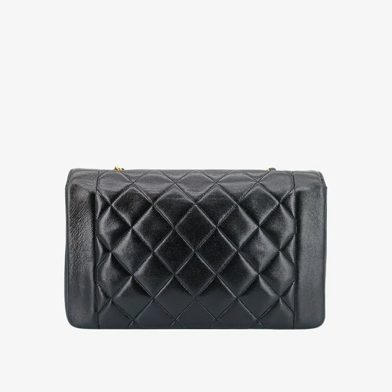 jah90-chanel-vintage-black-lambskin-25cm-diana-flap-bag