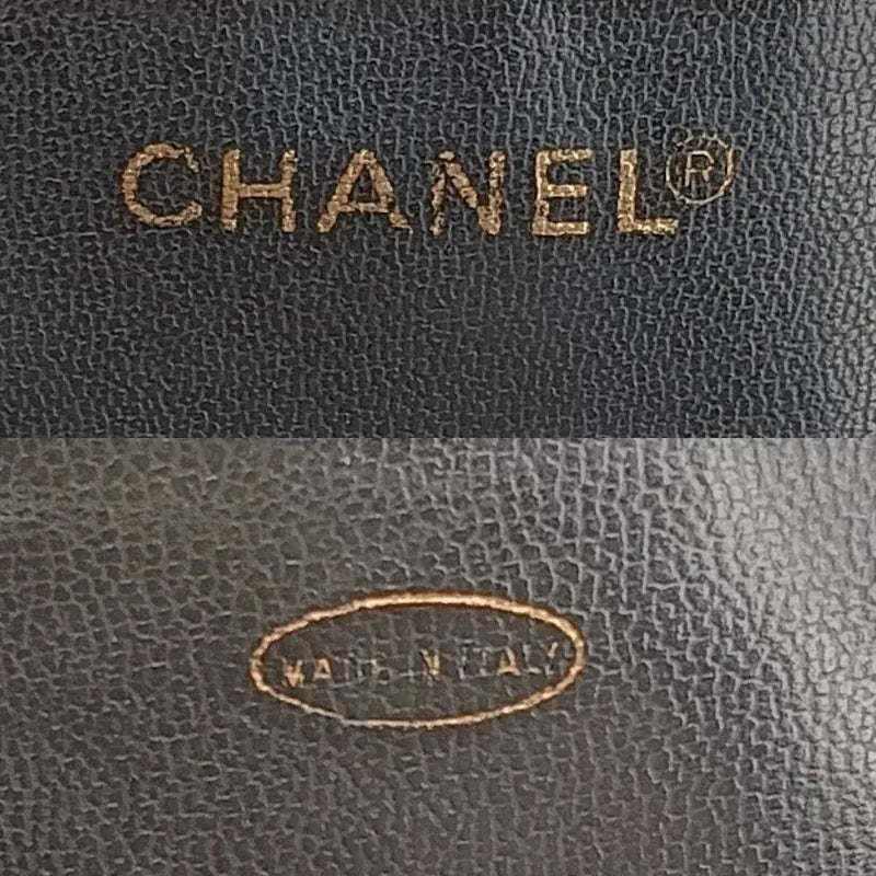 jt424-chanel-vintage-black-caviar-leather-hexagon-gold-logo-shoulder-bag