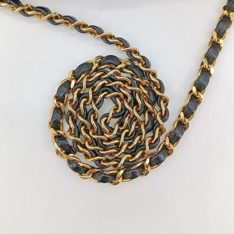 jt295-chanel-vintage-black-lambskin-quilted-shoulder-bag