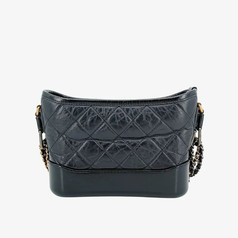 ra257-chanel-black-calfskin-gabrielle-shoulder-bag
