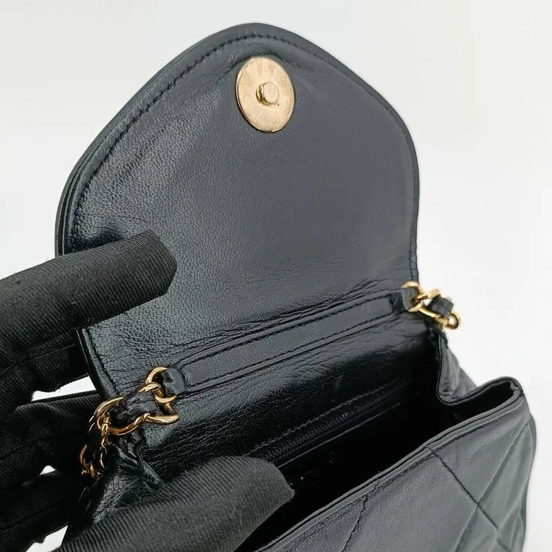 rb286-chanel-vintage-black-lambskin-quilted-flap-bag
