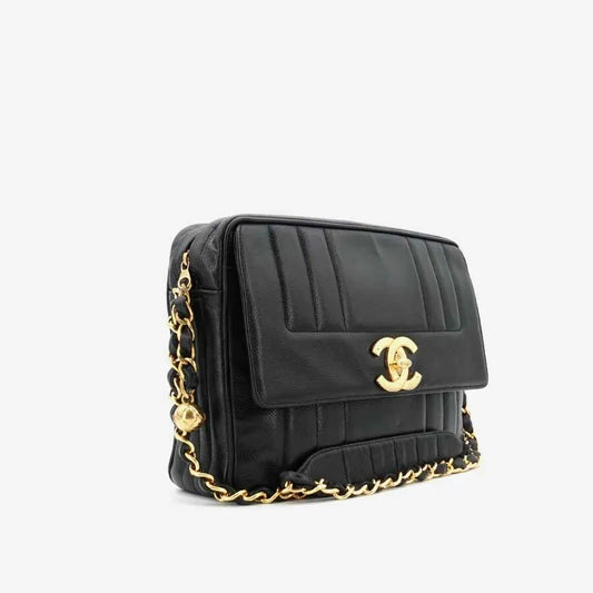 jq981-chanel-vintage-black-caviar-jumbo-flap-bag