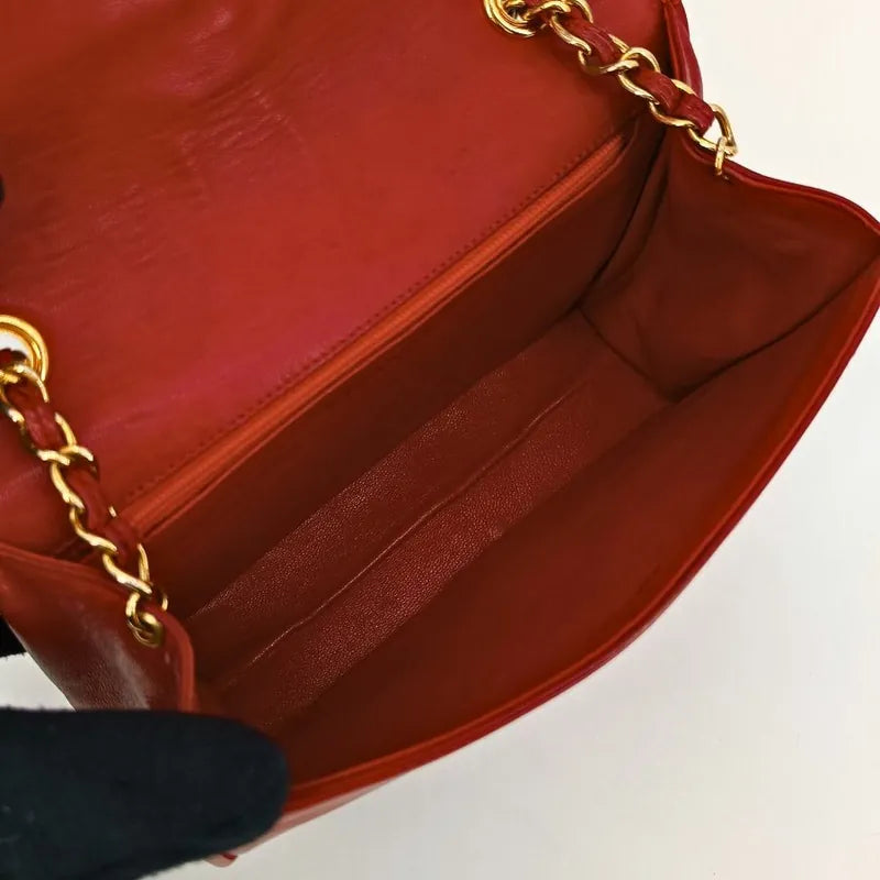 js483-chanel-vintage-red-lambskin-quilted-flap-bag