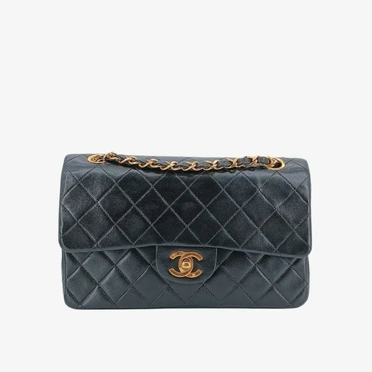 jt580-chanel-vintage-black-lambskin-23cm-classic-flap-bag