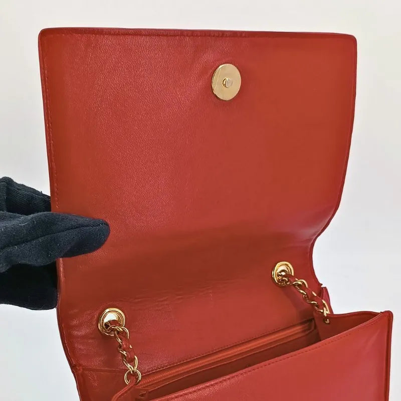 js483-chanel-vintage-red-lambskin-quilted-flap-bag