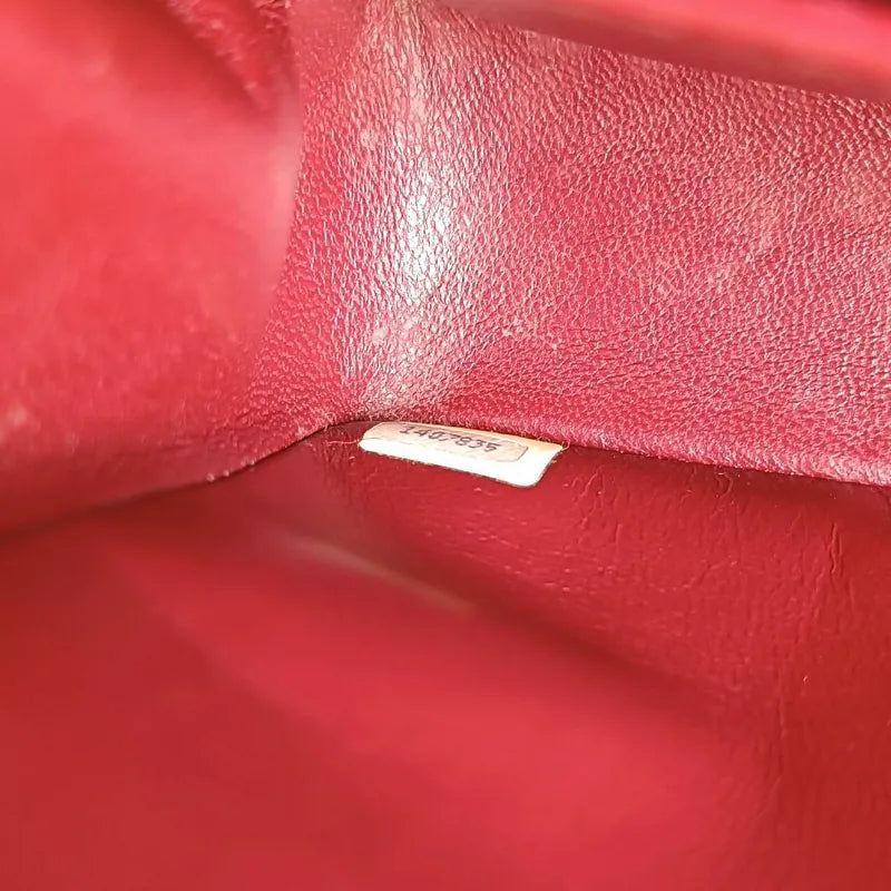 js976-chanel-vintage-black-lambskin-23cm-classic-flap-bag