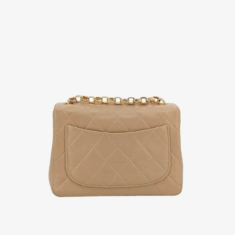 c397-chanel-vintage-beige-lambskin-gold-chain-17cm-mini-square-flap-bag