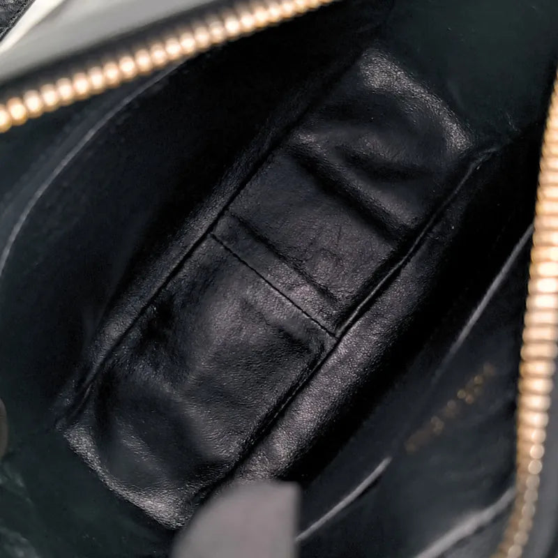 ju691-chanel-vintage-black-lambskin-quilted-handbag