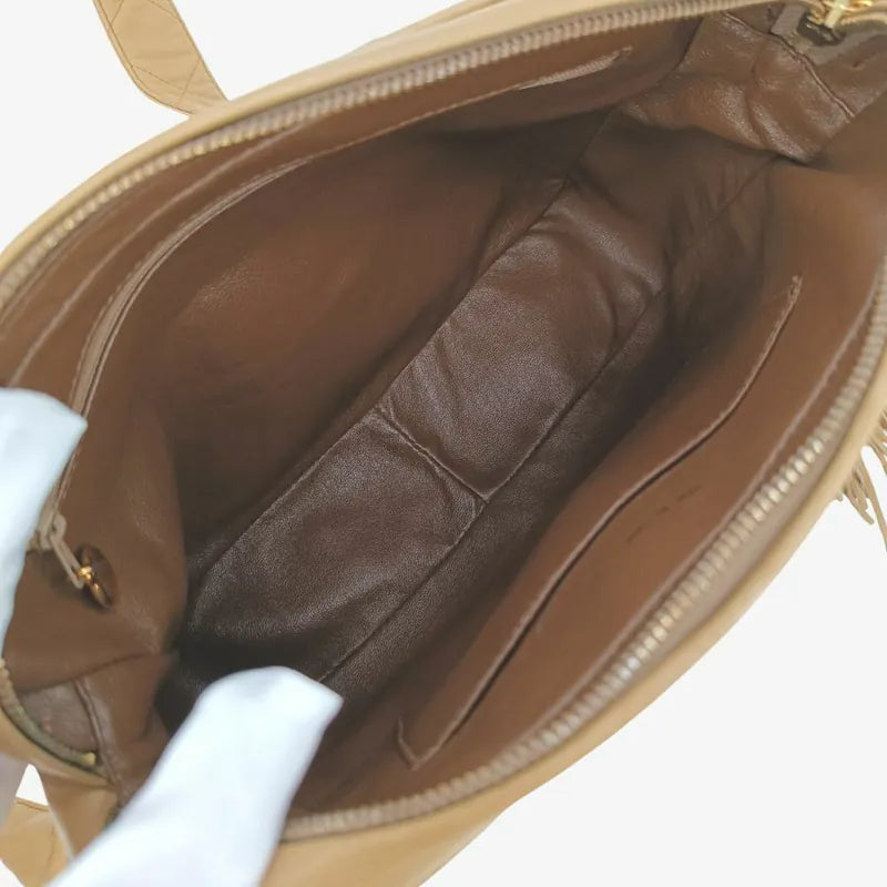 jah127-chanel-vintage-beige-lambskin-tessel-camera-bag