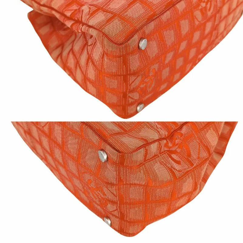 ra476-chanel-vintage-red-nylon-tote-bag