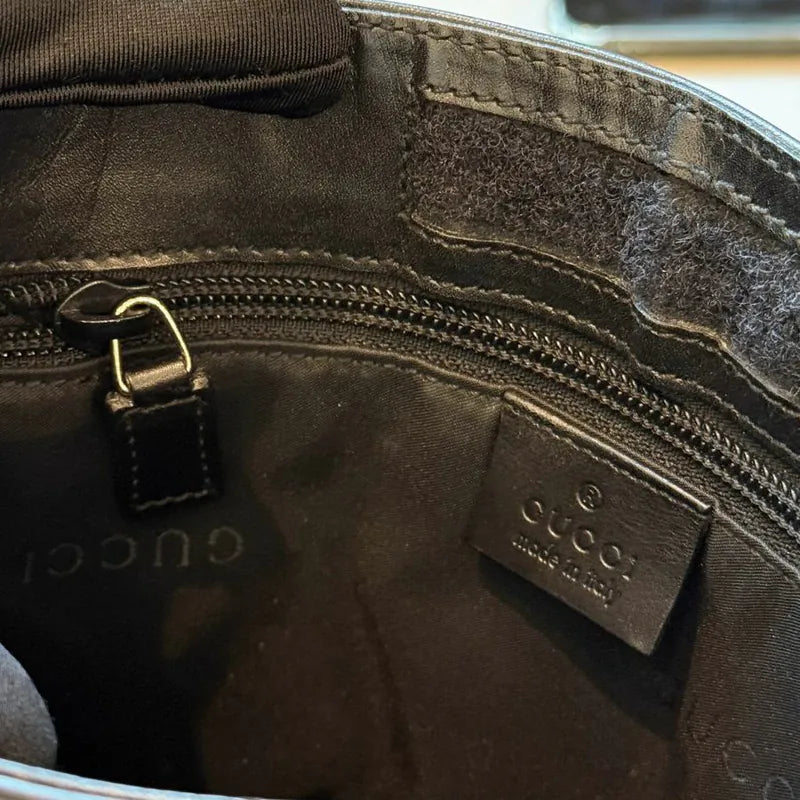 jx411-gucci-black-leather-shoulder-bag