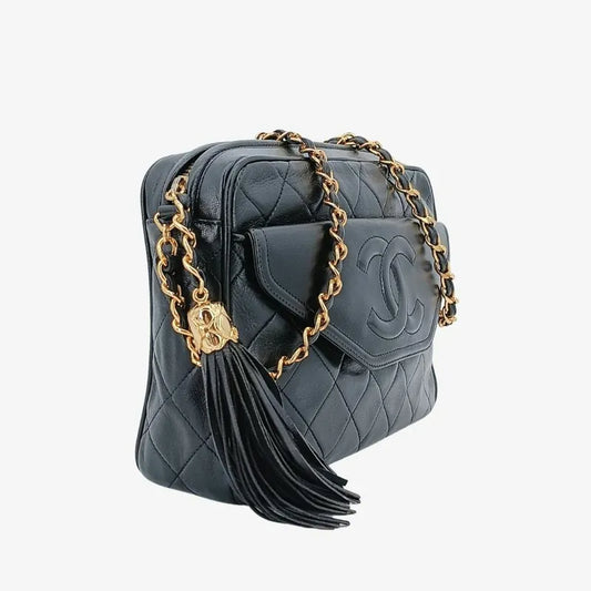 jr540-chanel-vintage-black-lambskin-tassel-camera-bag