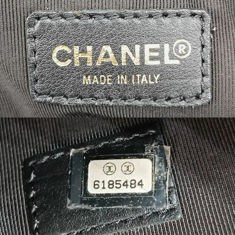 rb883-chanel-vintage-black-caviar-leather-handbag