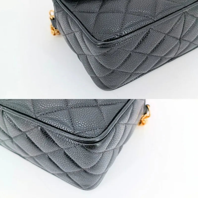 rb877-chanel-vintage-black-caviar-leather-gold-chain-camera-bag