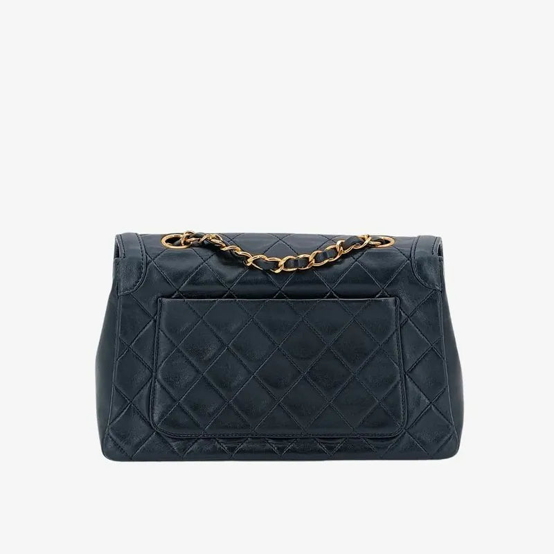 rb403-chanel-vintage-navy-lambskin-quilted-flap-bag