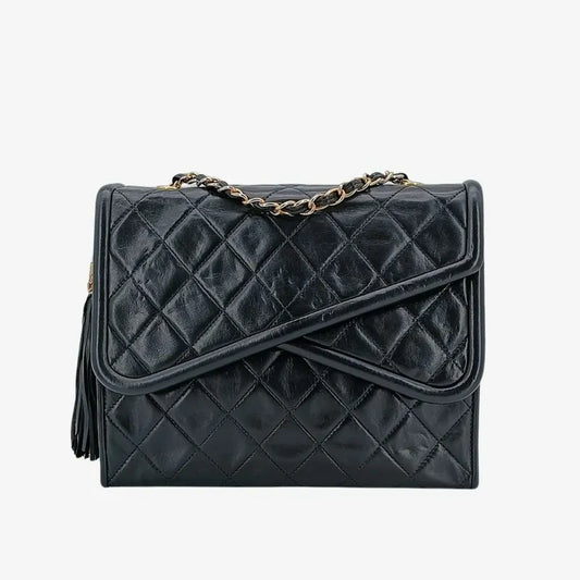 ra799-chanel-vintage-black-lambskin-asymmetric-flap-bag