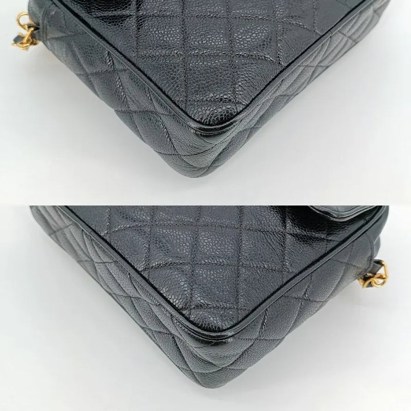 ra202-chanel-vintage-black-caviar-leather-quilted-camera-bag