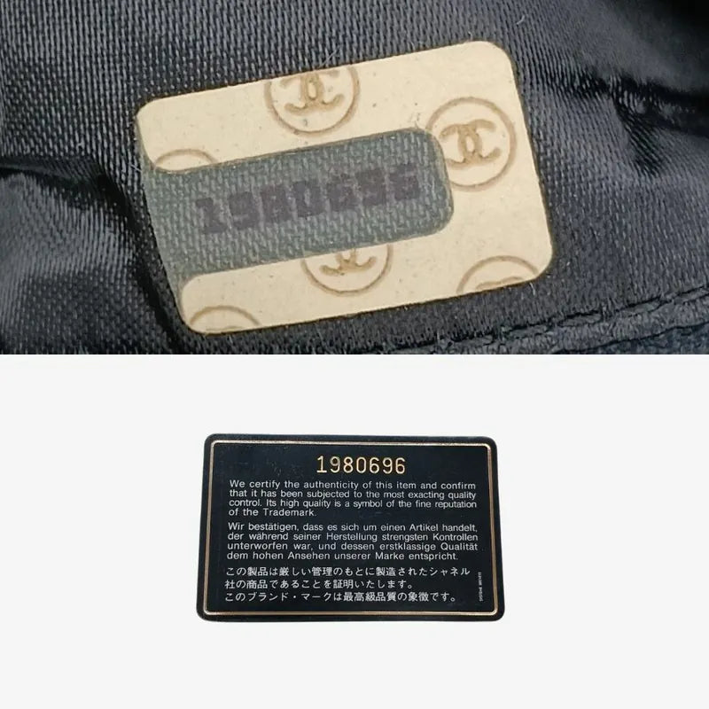 jah158-chanel-vintage-black-lambskin-tassels-gold-chain-camera-bag