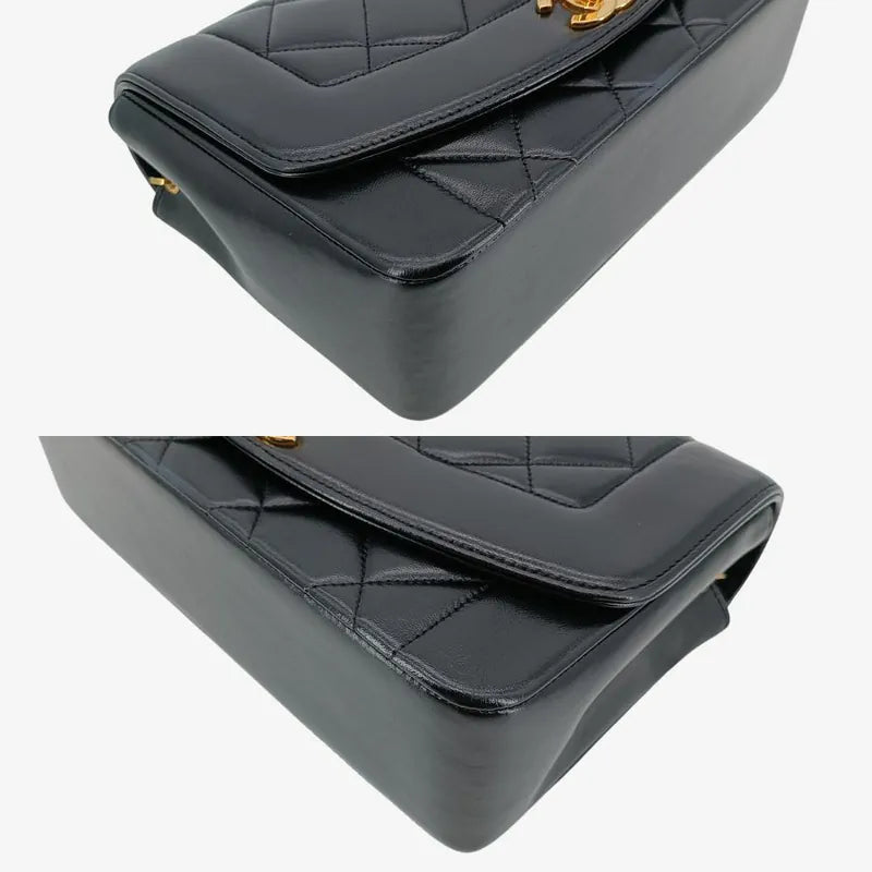 ra344-chanel-vintage-black-lambskin-22cm-diana-flap-bag