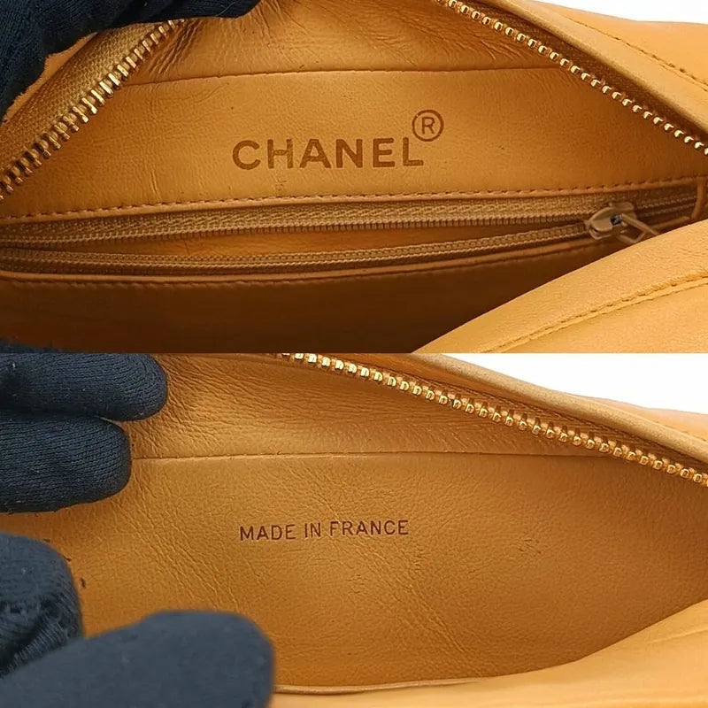 ra199-chanel-vintage-beige-lambskin-gold-chain-camera-bag
