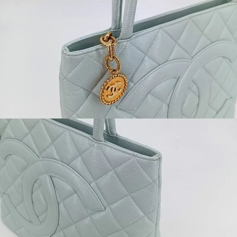 jt263-chanel-vintage-light-blue-caviar-leather-1804-tote-bag