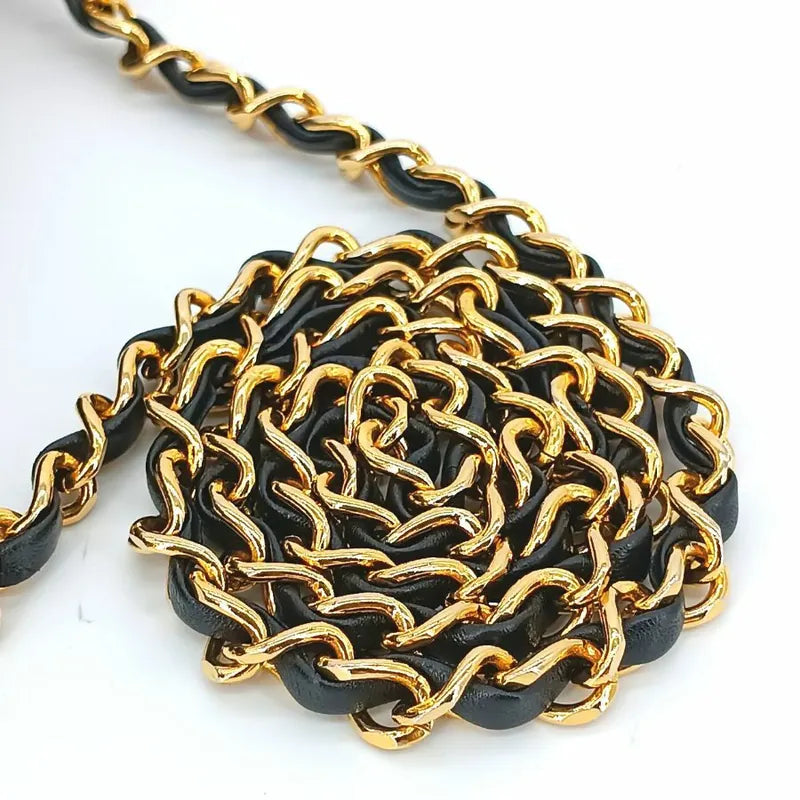 ra101-chanel-vintage-black-lambskin-25cm-flap-bag