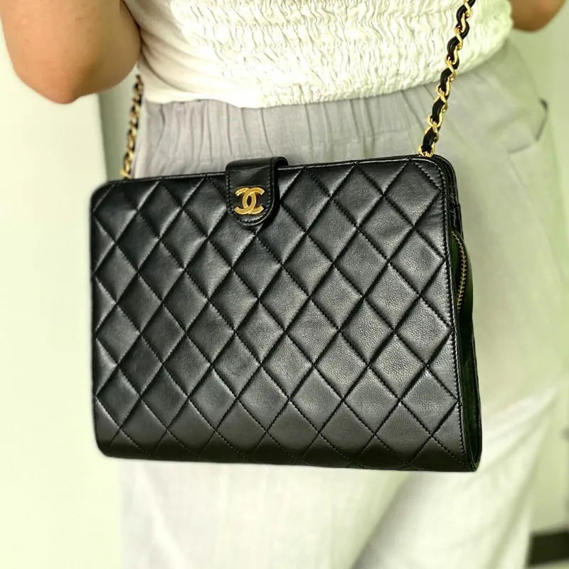 jt295-chanel-vintage-black-lambskin-quilted-shoulder-bag