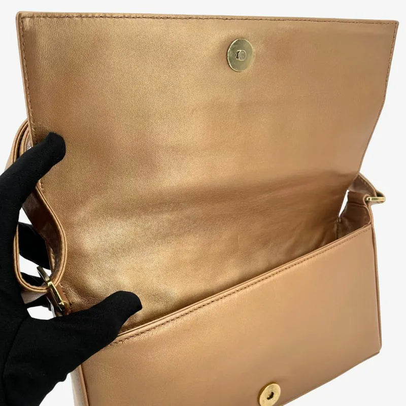 jw180-chanel-vintage-bronze-lambskin-chocolate-bar-handbag