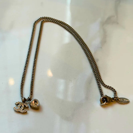 rc622-chanel-cc-pendant-rhinestone-necklace