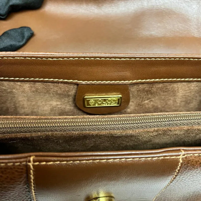 rc980-gucci-vintage-brown-horsehoe-gold-hardware-leather-shoulder-bag