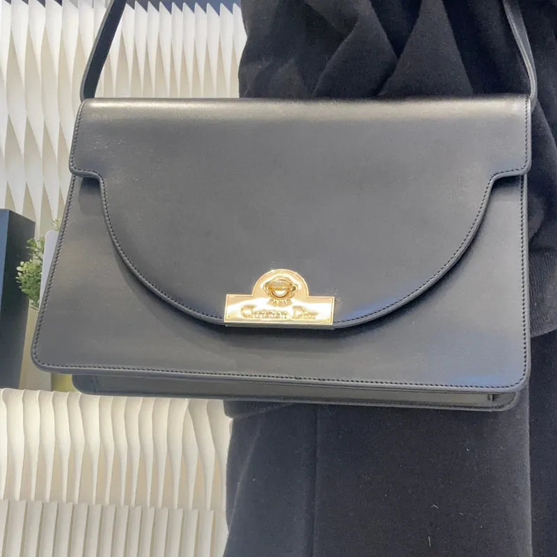 jw429-christian-dior-vintage-black-caviar-leather-shoulder-bag