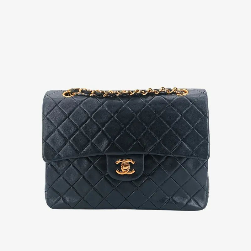 ju603-chanel-vintage-black-lambskin-25cm-flap-bag