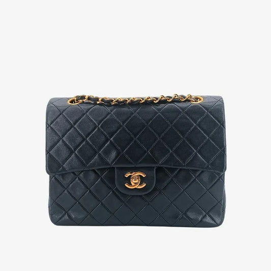 ju603-chanel-vintage-black-lambskin-25cm-flap-bag