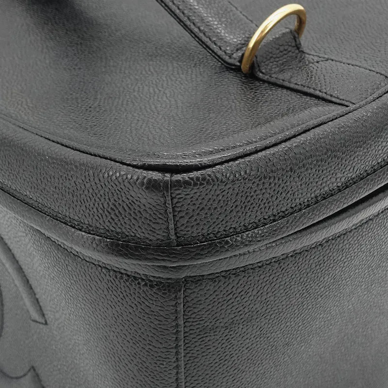 jq582-chanel-vintage-black-caviar-embossed-logo-cosmetic-bag