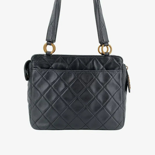 jw008-chanel-vintage-black-lambskin-quilted-handbag