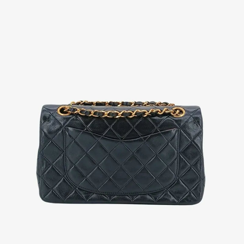 jt686-chanel-vintage-black-lambskin-23cm-classic-flap-bag