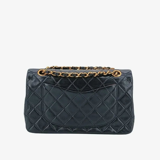 jt686-chanel-vintage-black-lambskin-23cm-classic-flap-bag