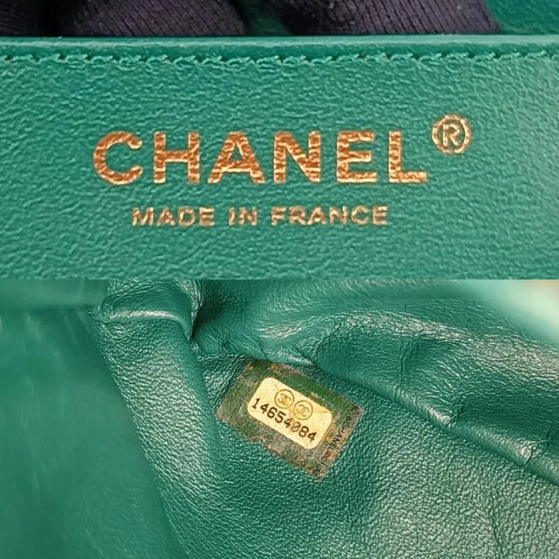 ra595-chanel-vintage-green-lambskin-crystal-embellished-flap-bag