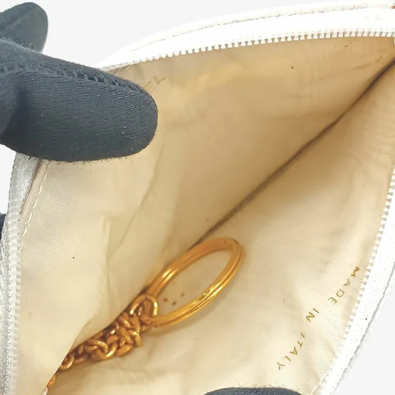 js687-chanel-white-caviar-leather-zipped-coin