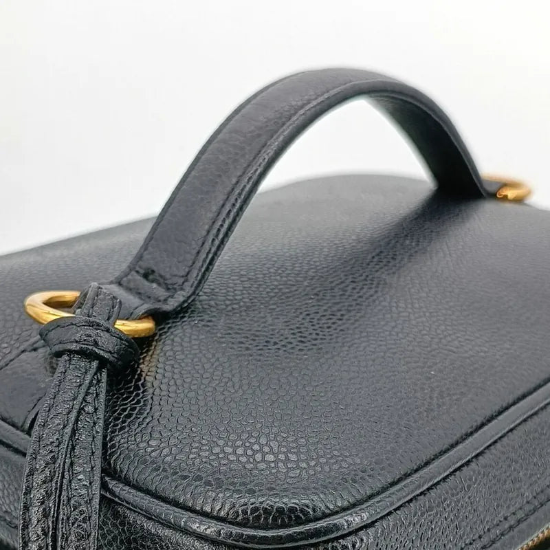 js502-chanel-vintage-black-caviar-embossed-logo-cosmetic-bag