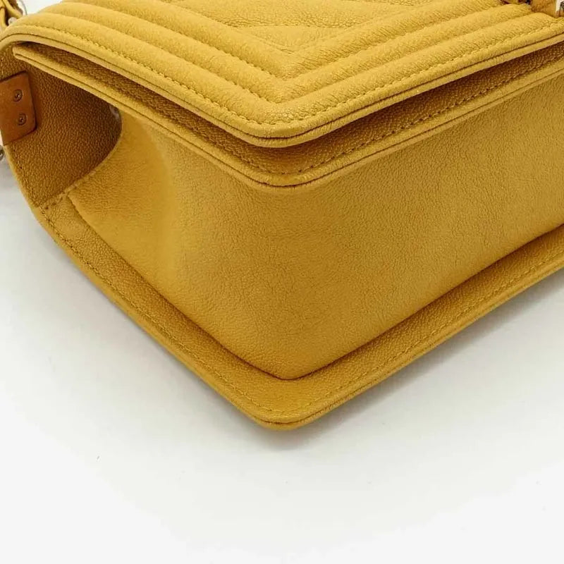 c226-chanel-boy-yellow-caviar-leather-flap-bag