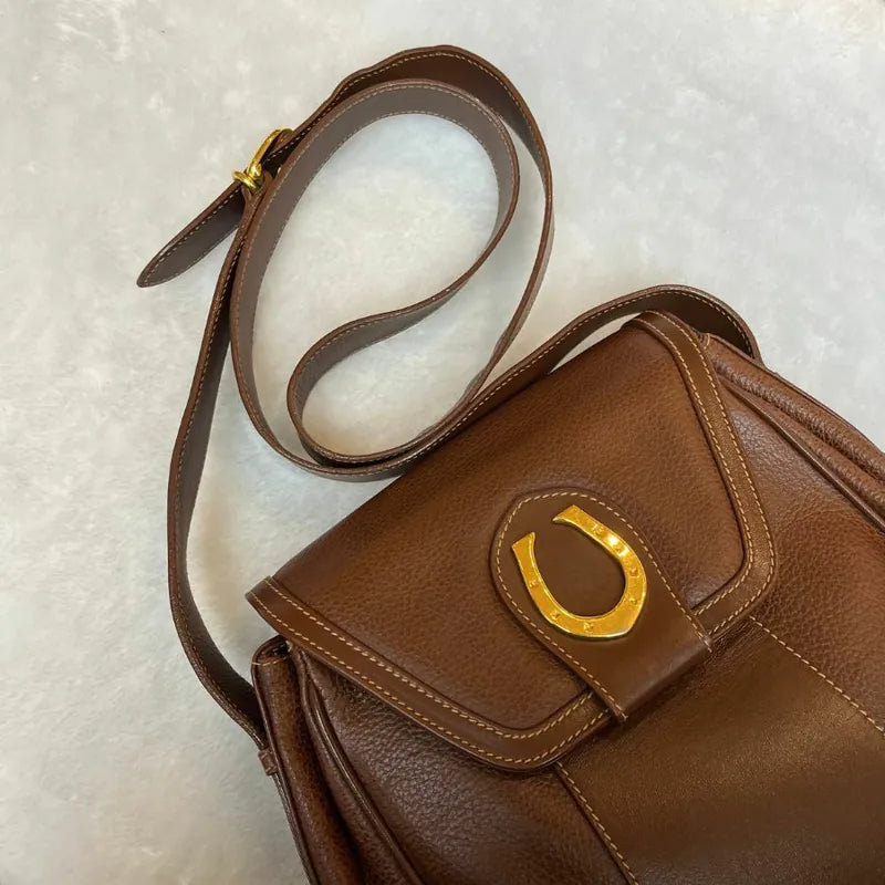 rc980-gucci-vintage-brown-horsehoe-gold-hardware-leather-shoulder-bag