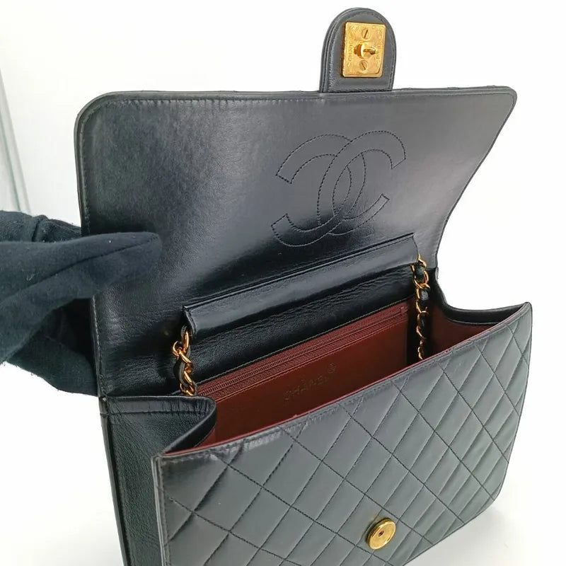 ra348-chanel-vintage-black-lambskin-quilted-flap-bag